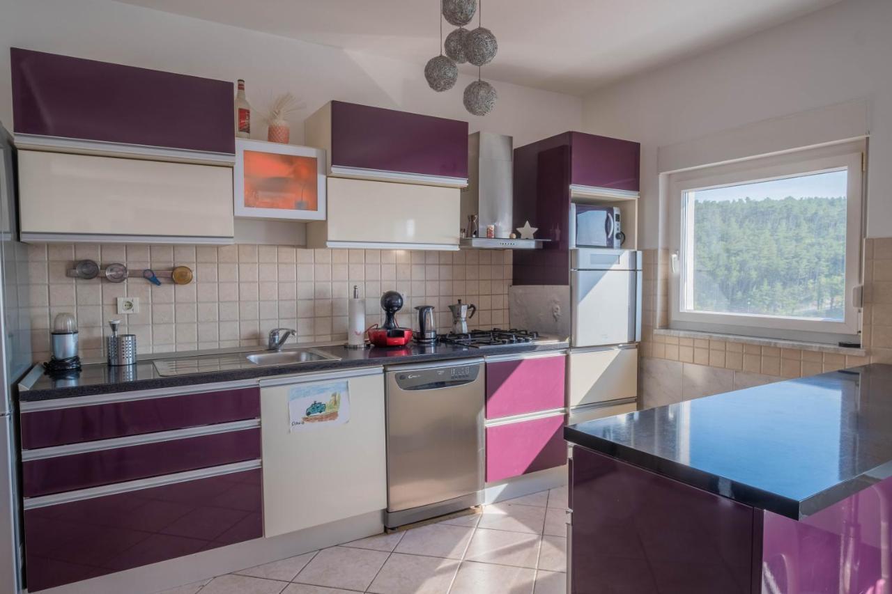 Apartman Ahel ยาดราโนโว ภายนอก รูปภาพ