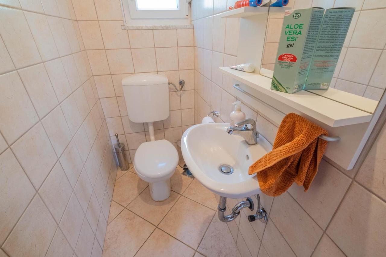 Apartman Ahel ยาดราโนโว ภายนอก รูปภาพ