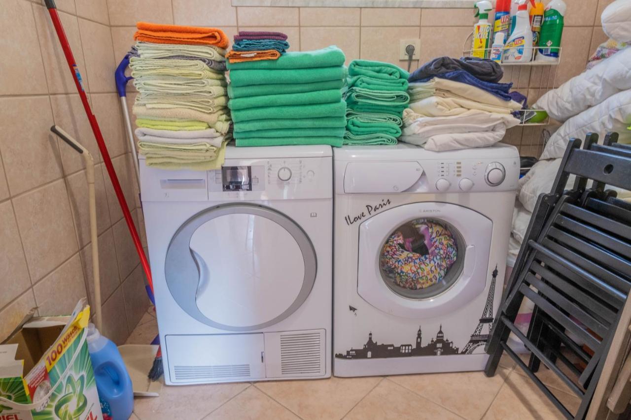 Apartman Ahel ยาดราโนโว ภายนอก รูปภาพ